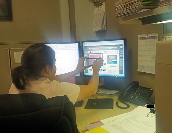 20. «Моя коллега постоянно шлет мужу смешные картинки. Вот как она это делает»