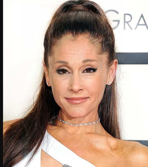 2. Ариана Гранде