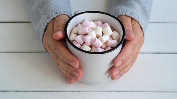 6. Ваш идеальный вечер, проведенный дома: