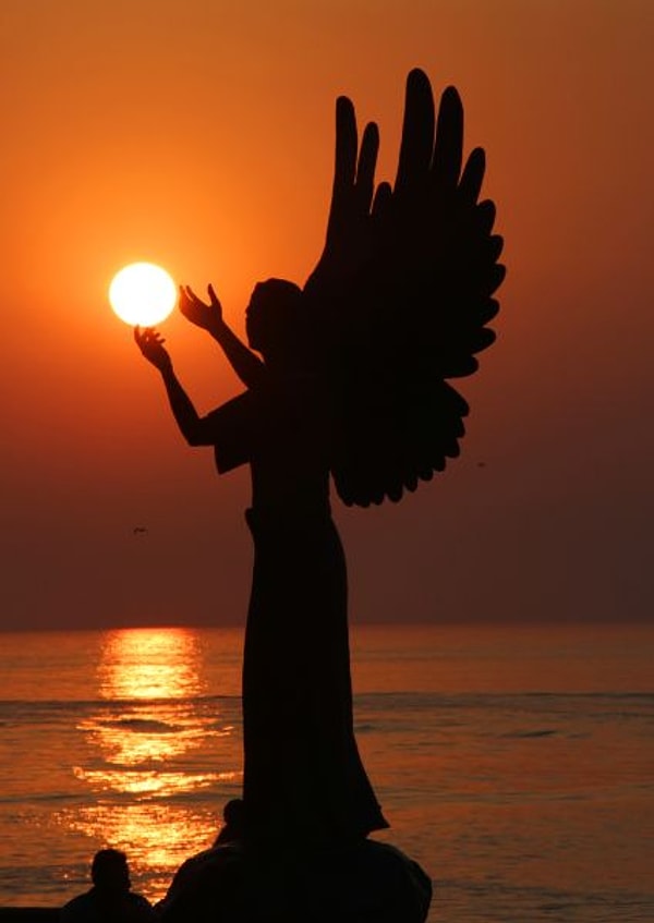 Первый ангел: