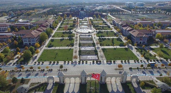 Kütahya Dumlupınar Üniversitesi 2019 Taban Puanları ve Başarı Sıralamaları