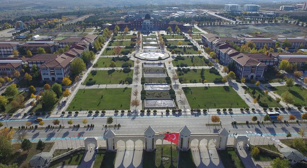 Kütahya Dumlupınar Üniversitesi 2019 Taban Puanları ve Başarı Sıralamaları