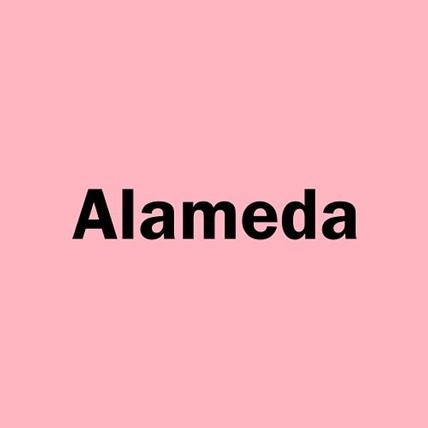 Yabancı biriyle evlenecek olsaydın adı Alameda olurdu!