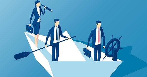 . Маленькое черное платье-выбор женщин очень загадочных и таинственных