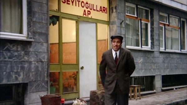 Yeşilçam'ın unutulmazları arasında yer alan Çöpçüler Kralı, Kapıcılar Kralı ve Şendul Şaban filmlerinin çekimleri İstanbul Cihangir’de bulunan Güneşli Sokak’ta gerçekleştirildi.