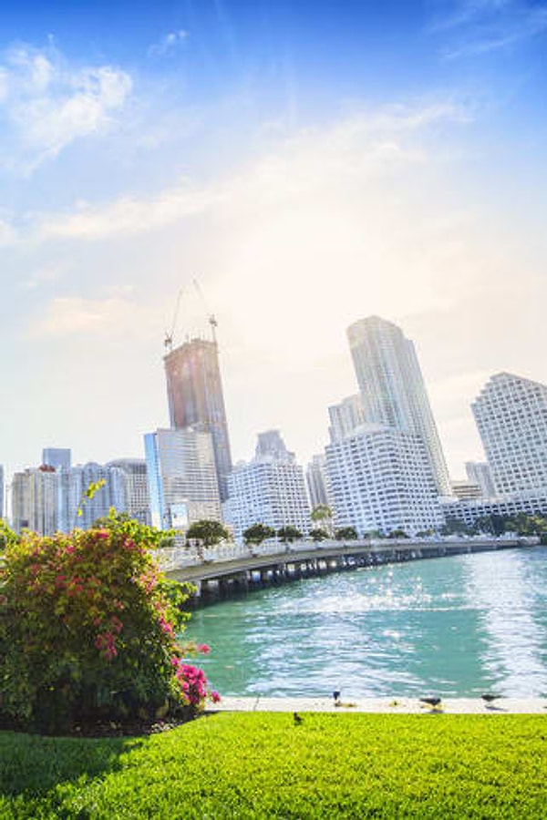 17. Не ездите в Майами-Бич во Флориде. Лучше отправляйтесь в Санибел, Форт-Лодердейл или Тампу.