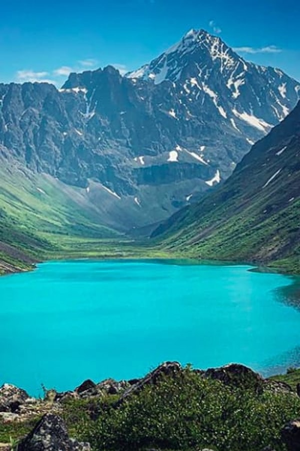 20. На Аляске посмотрите не только гору Денали, насладитесь другими живописными видами - такими как Игл и озеро Симфони.