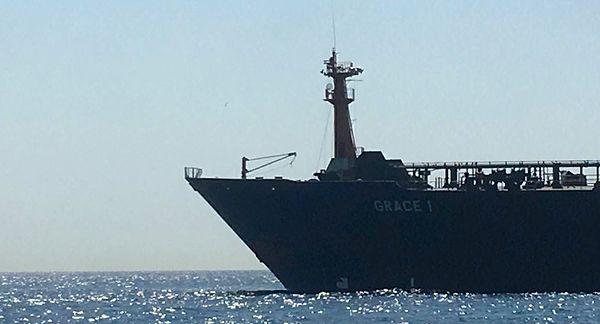 4 Temmuz'da İngiltere'ye bağlı Cebelitarık, İran'a ait bir petrol tankerine el koymuş, İran 'bu durumun sonuçları olacağı' uyarısında bulunmuştu.