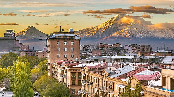 12. Ереван: