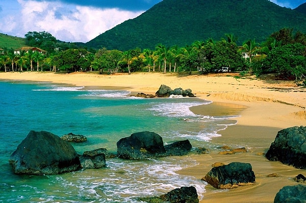 7. Канарские острова - это собственность...