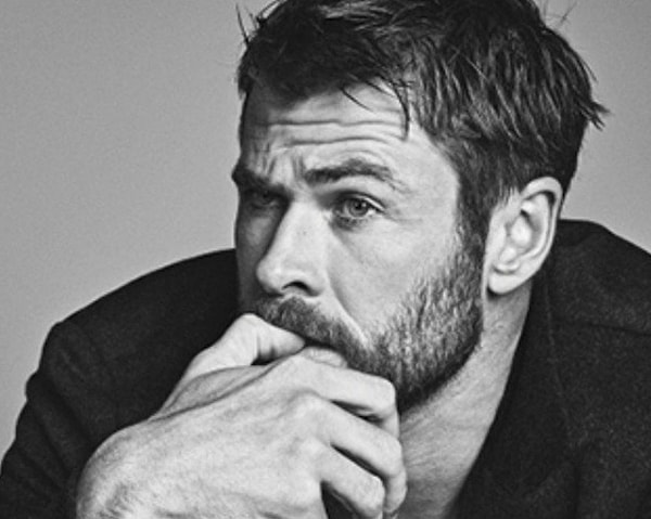 32 года, рост — 1,8 м!