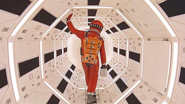 5. 2001: Uzay Yolu Macerası (1968) 2001: A Space Odyssey
