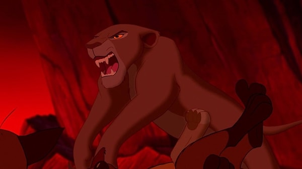 11. А еще она играет большую роль в финальной битве и даже сама сражается с Шензи.