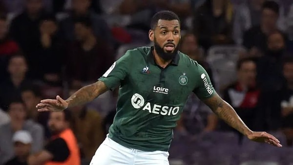 28. Yann M'Vila / Saint-Etienne  ➡️ Fenerbahçe