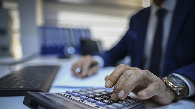 📌 Ailenin yapması gereken toplam harcama tutarı ise son altı ayda 437 lira, son bir yılda ise tam 1,176 lira artış gösterdi.