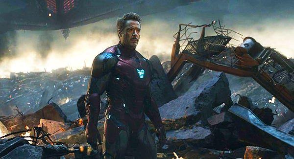 Scarlett Johansson, Robert Downey Jr. ve Chris Evans gibi efsane isimlere veda ettiğimiz Avengers: Endgame'den gözleri yaşartan bir sahne yayınlandı. O sahne filmden çıkarılmış...