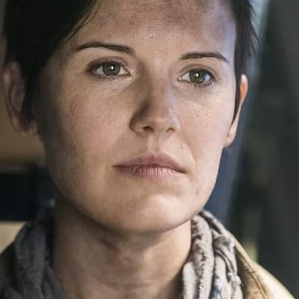 7. Мэгги Грейс