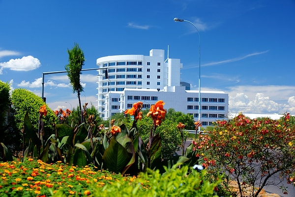 1. Габороне — столица Габона.