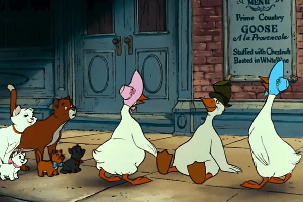 12. Как зовут трех гусей в  мультфильме «Коты-аристократы»?