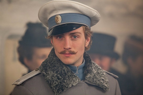 1. Итак, перед вами герой книги...