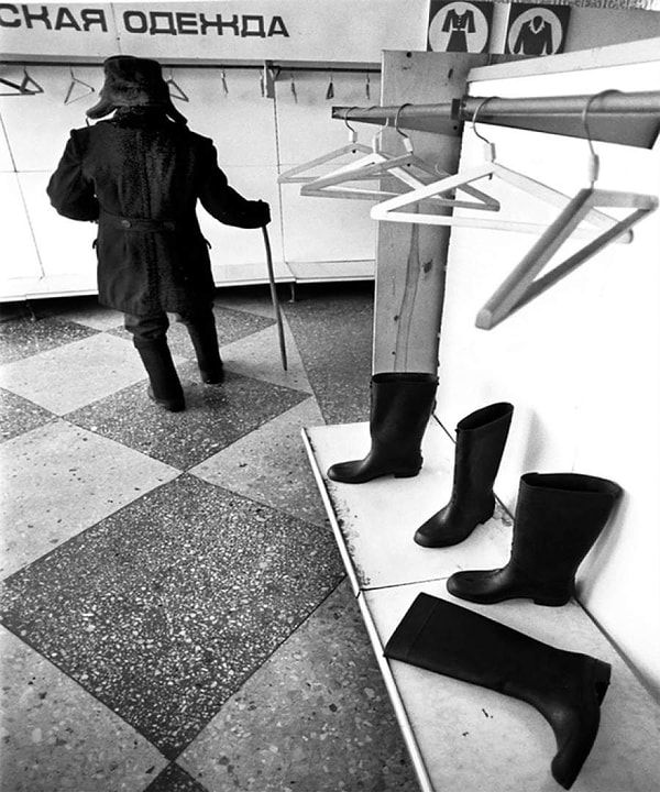 21. С резиновыми сапогами тоже была напряжёнка!