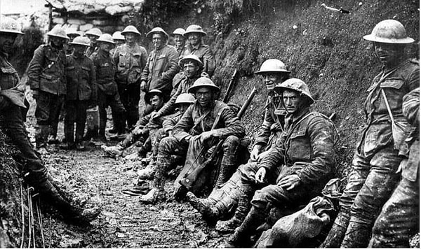 6. Благодаря какому писателю стало известно выражение "потерянное поколение"?