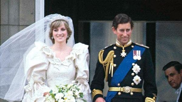 1981 - Birleşik Krallık'ta Galler Prensi Charles, Lady Diana ile evlendi.