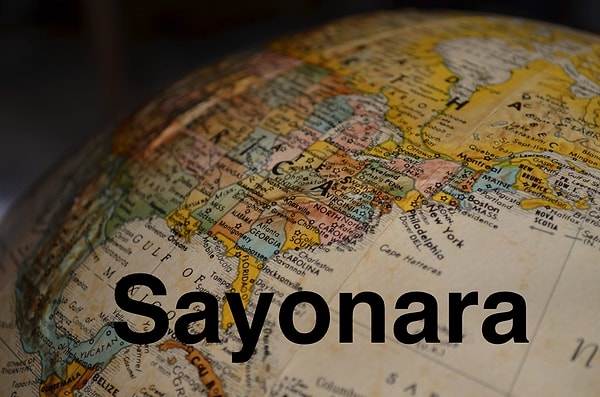 4. А эта фраза означает прощание на...?