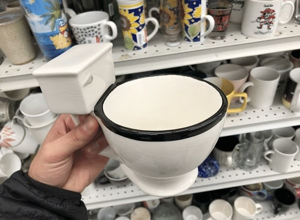 24. Кофеечку не желаете? А яблочного сока?