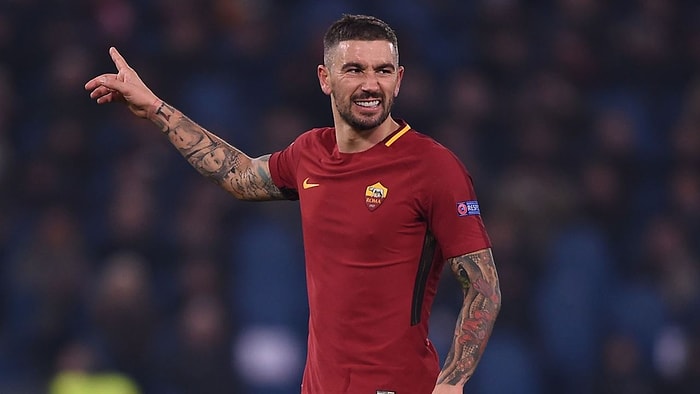 AS Roma Twitter Hesabının Aleksandar Kolarov Paylaşımı Fenerbahçelileri Heyecanlandırdı