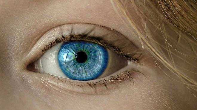 Bilim İnsanlarından Yeni Keşif: Göz Kırpınca Nesneyi Optik Olarak Yakınlaştırabilen Görme Lensi