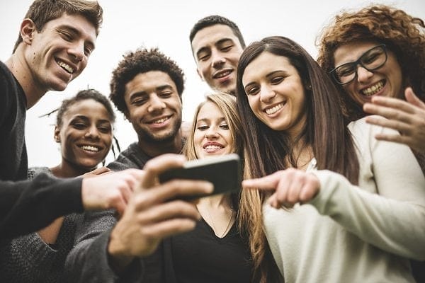 2. Как бы ваши друзья вас описали?