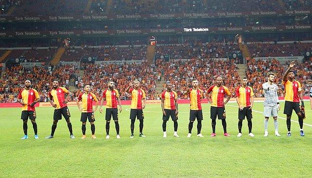 Türk Telekom Stadı'nda oynanan hazırlık karşılaşmasıyla sarı-kırmızılı takım, sezon öncesi ilk kez seyircisinin önüne çıktı.