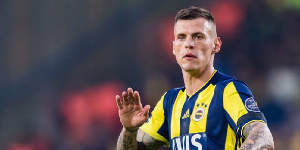 Beşiktaş Aradığı Stoper'i Buldu: Fenerbahçe ile Sözleşmesi Biten Skrtel Kartal'a Geliyor!