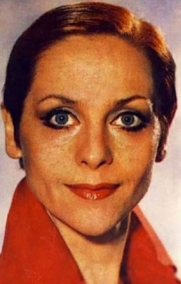 16. Ёла Санько