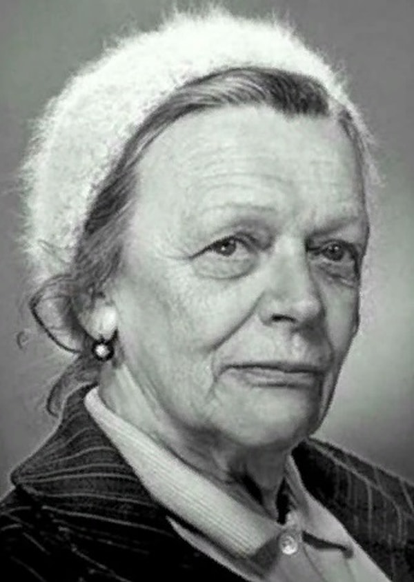 12. Татьяна Пельтцер