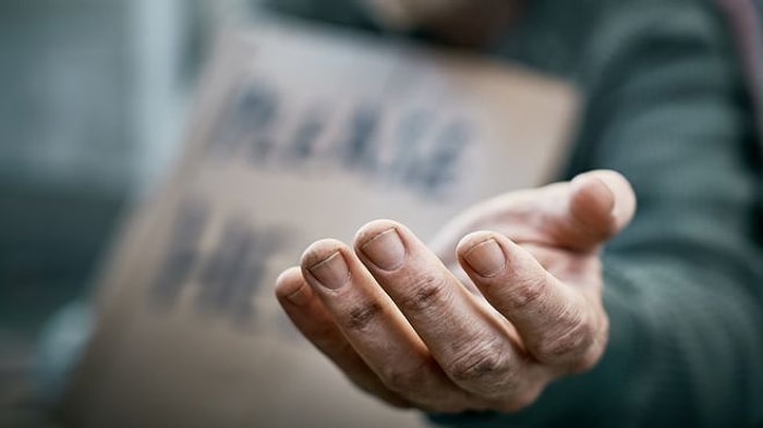 İsveç'ten Tartışma Yaratan Karar: Sokakta Dilenmek Paralı Oldu