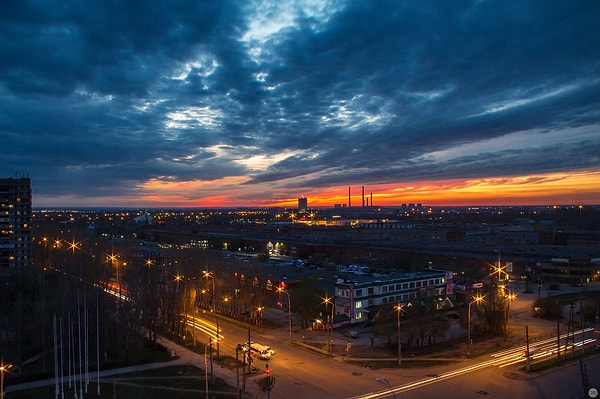 17. Выберите правильное написание: