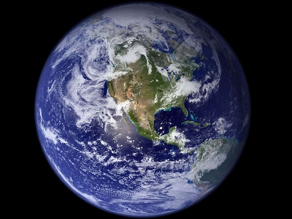 1. Центр Земли очень горячий.