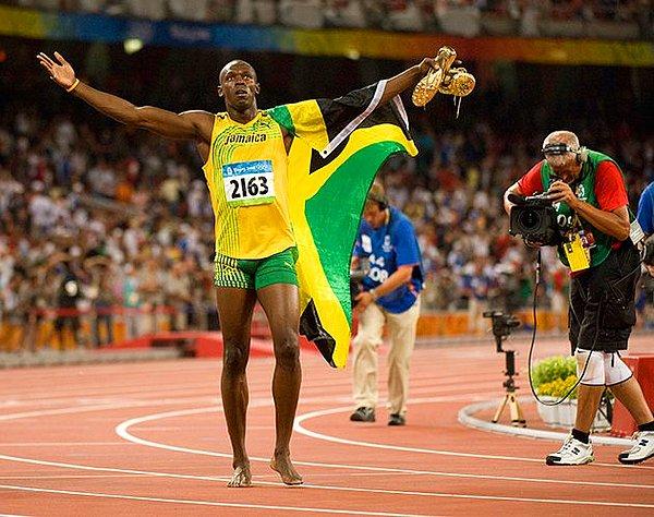 2008 - Usain Bolt Pekin'de 2008 Yaz Olimpiyatları'nda 100 metrede 9.69 saniye ile dünya rekoru kırdı.