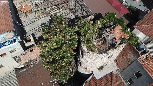 "Saint Pierre Katolik Kilisesi için de bir risk oluşturuyor"