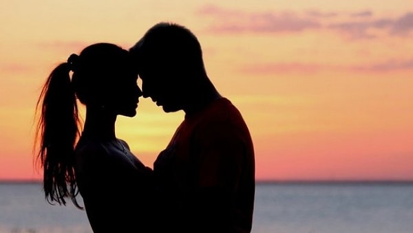 7. И последнее: верите ли вы в любовь с первого взгляда?