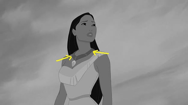 7. Какой цвет был у ожерелья Покахонтас?