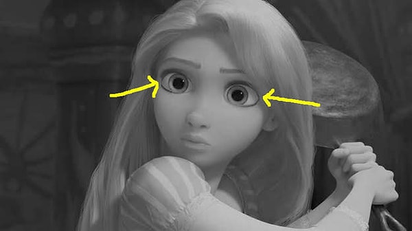 9. Какого цвета были глаза Рапунцель?