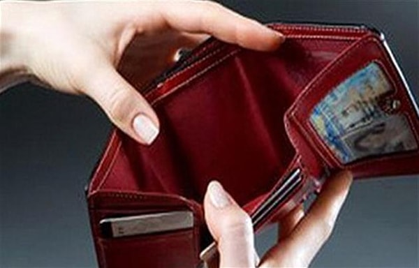 8. Прямо сейчас сможете ответить, сколько денег у вас в кошельке, не подглядывая в него?