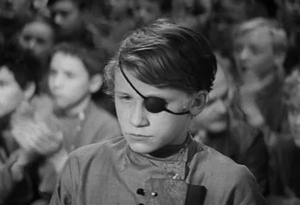 1. В каком произведении можно встретить героев с прозвищами Янкель, Японец, Мамочка, Купец?