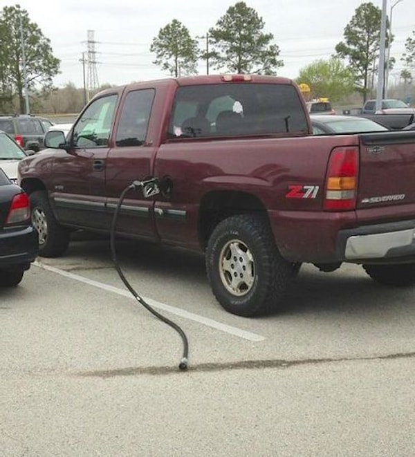 15. Интересно, далеко он так уехал?