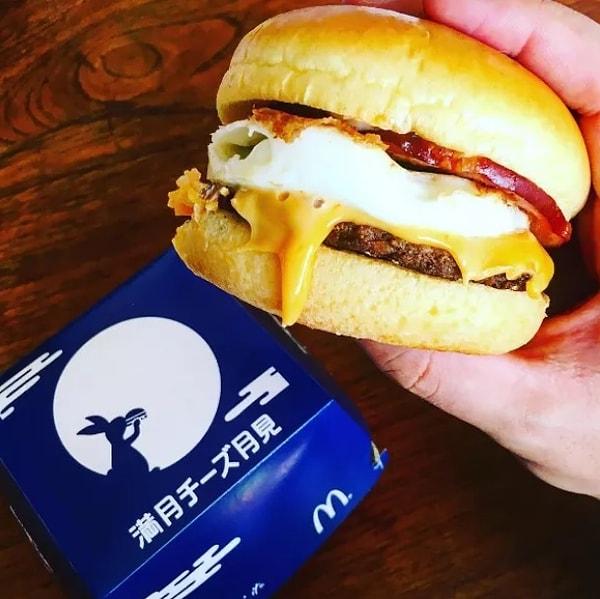 10. Tsukimi Burger?