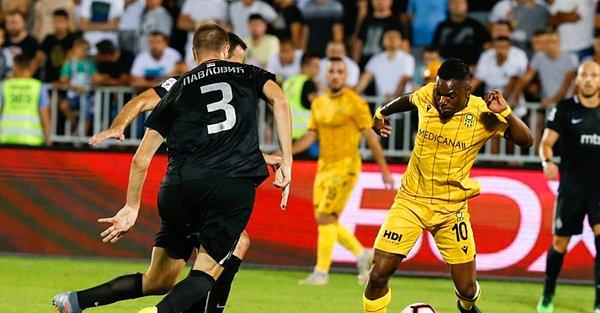 Belgrad ekibine galibiyeti getiren goller 4. dakikada Sadiq Umar, 67. dakikada Takuma Asano ve 88. dakikada Seydouba Soumah(P)'tan geldi. 84. dakikada Issam Chebake'nin korner atışı sonucunda kaydettiği gol sarı siyahlı ekibe yeterli olmadı.