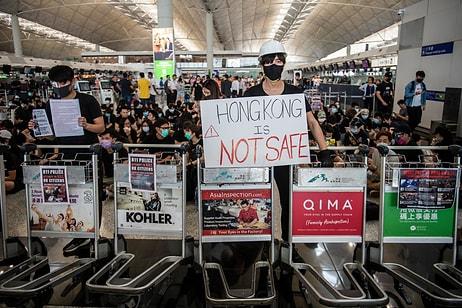 Protestolar Sürüyor: Hong Kong Uluslararası Havalimanı'nda Uçuşlar Yine İptal Edildi